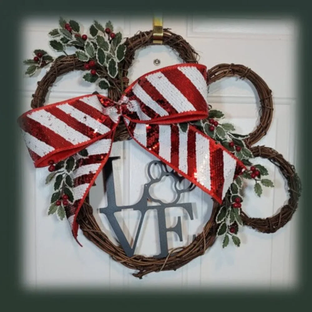 Interchangeable 2-in-1 Dog Paw Wreath w/Red/White Sequin Bow & Black/White Bows‎
